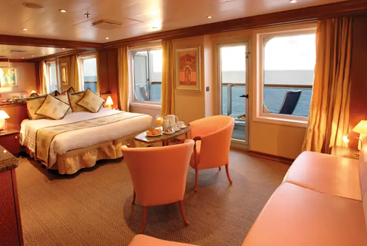 GS Large Suite