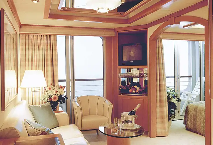 MA Mini Suite with Balcony 