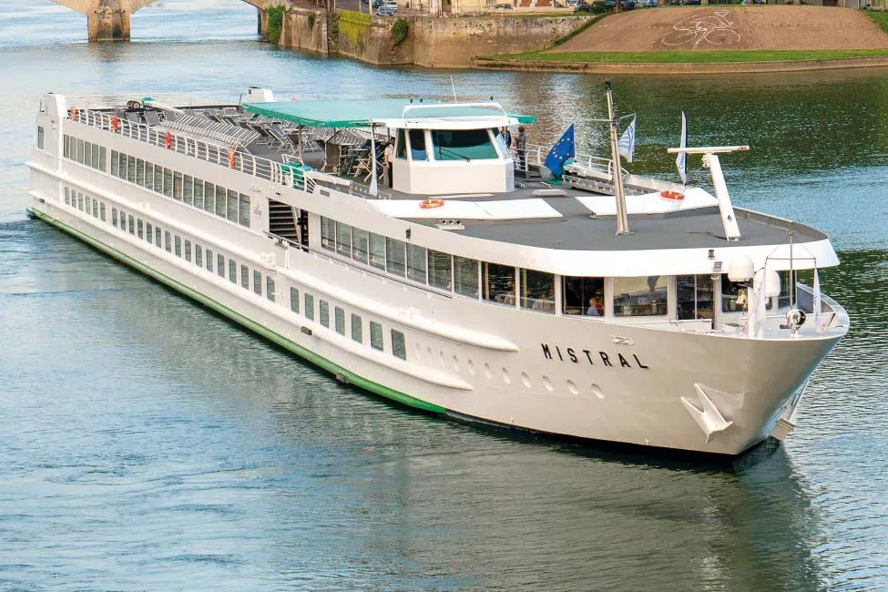 Photo 1 of Ms Mistral