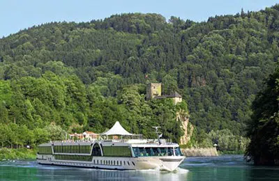Photo 1 of Ms Amadeus Royal